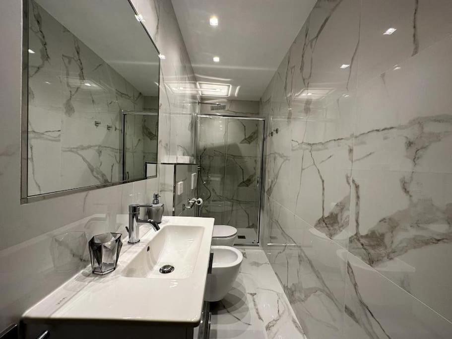 Suite Aurora Luxury In The Center Of Sanremo Exteriér fotografie